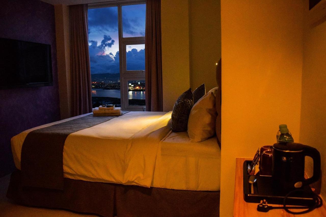 Sempre Premier Inn - Mactan Airport Hotel Lapu-Lapu City Exterior foto