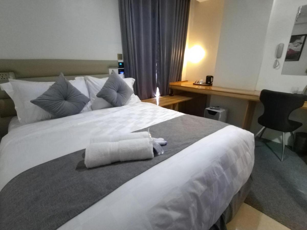 Sempre Premier Inn - Mactan Airport Hotel Lapu-Lapu City Exterior foto