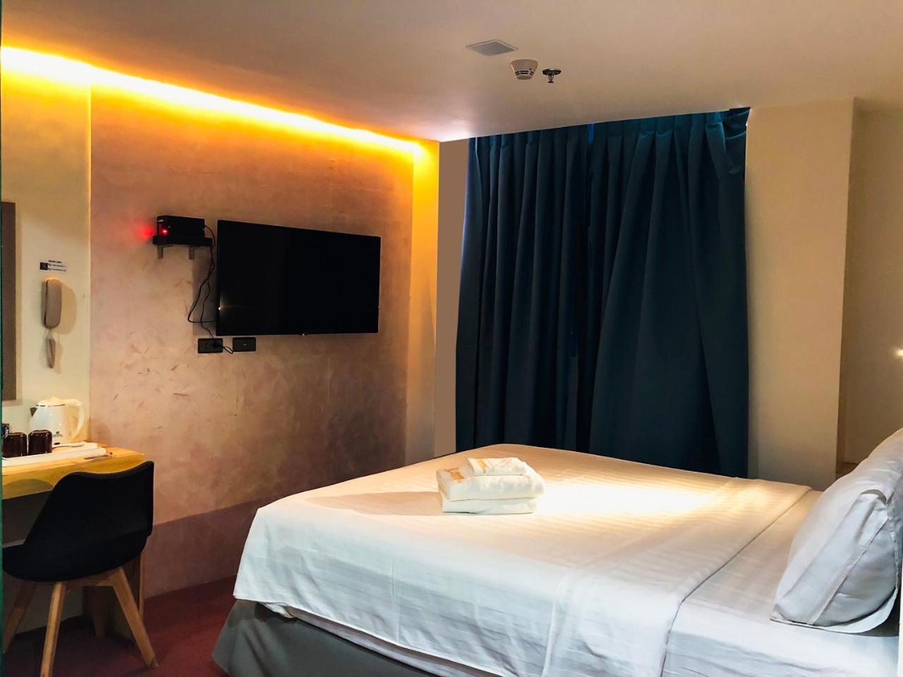 Sempre Premier Inn - Mactan Airport Hotel Lapu-Lapu City Exterior foto